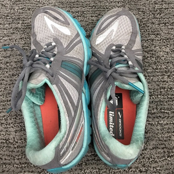 2 pairs for $50 Brooks Cadence & Brooks Flow