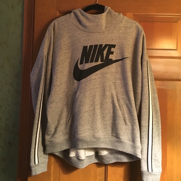 Nike sweatshirt