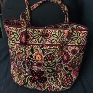 Vera Bradley Signature "Vera" Tote in Viva la Vera