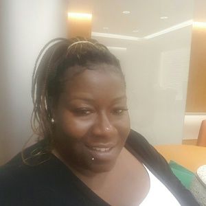 Meet your Posher, Armanda