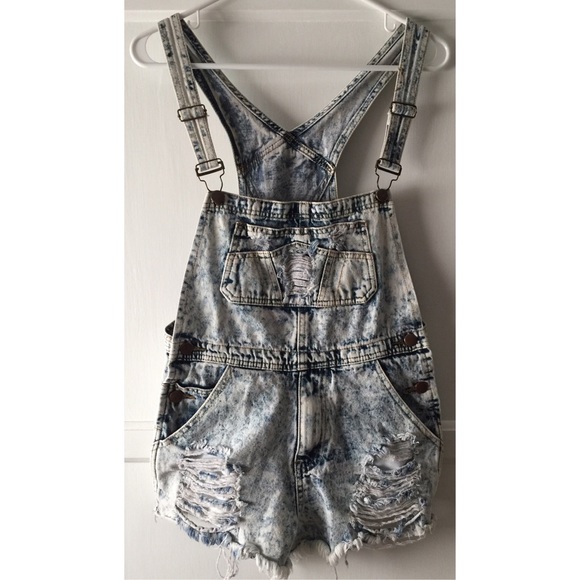 Distressed Denim Overalls Shorts