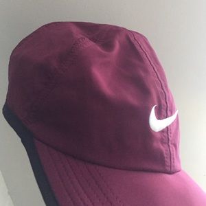 Maroon Nike fly knit hat