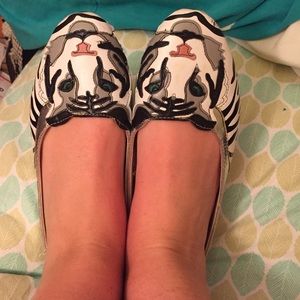 Silver Urban Outfitters snow leopard flats