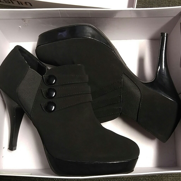 black button Unlisted booties - Picture 4 of 4