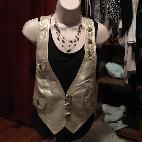 Gold faux leather vest. - Picture 1 of 3