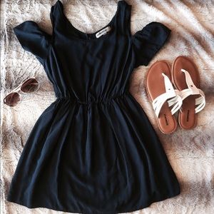 Off the shoulder navy blue mini dress