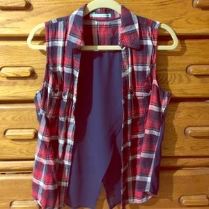 Maurices sleeveless transparent back flannel