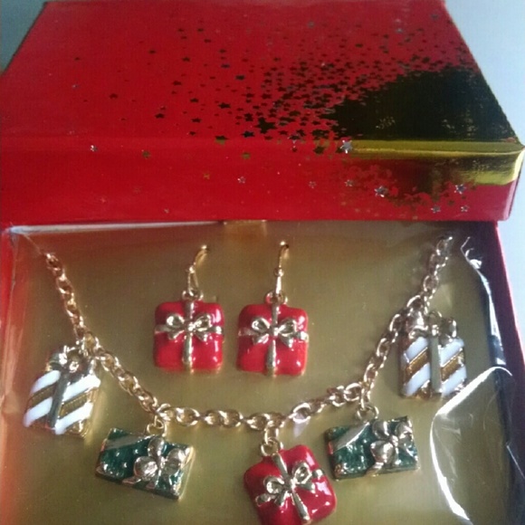 Happy Holidays Presents Charm Bracelet & Earrings