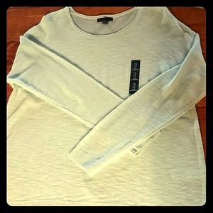 Gap sweater