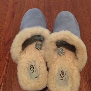 Used Ugg Clogs!!!