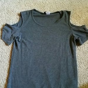 H&M shoulder cut out top