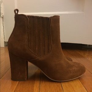 Steve Madden Gasto booties