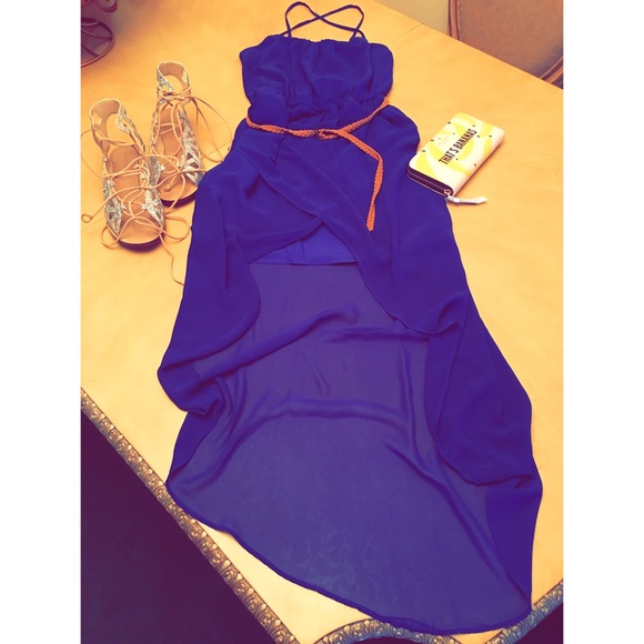 Zara Dresses & Skirts - Zara Belted Dress