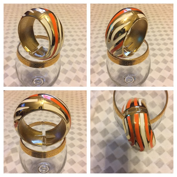 Bold & cute Bangle For the beauty Queen