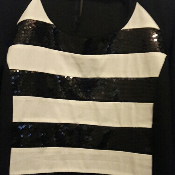 Dress top