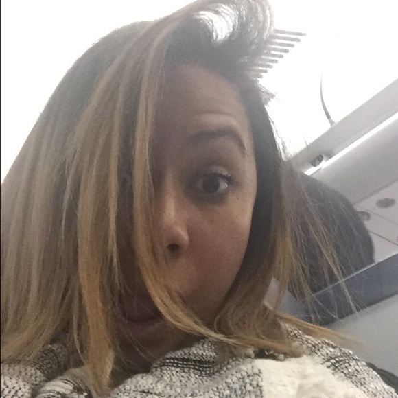 Meet your Posher, Heather - Picture 5 of 6