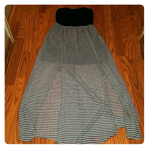 Strapless dress