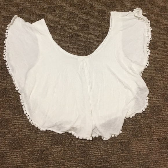White Charlotte Russe croptop ! Size M