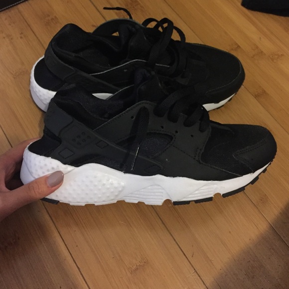 Black and white Nike Huarache