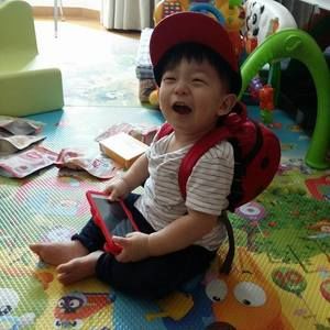 Meet your Posher, Victor