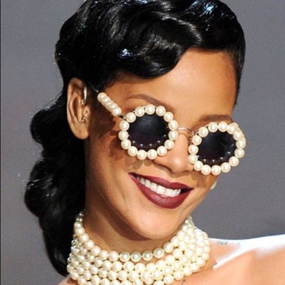 Accessories - Rhianna Pearl Sunglasses