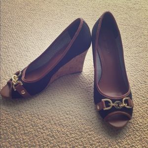 Tommy Hilfiger open toe wedges