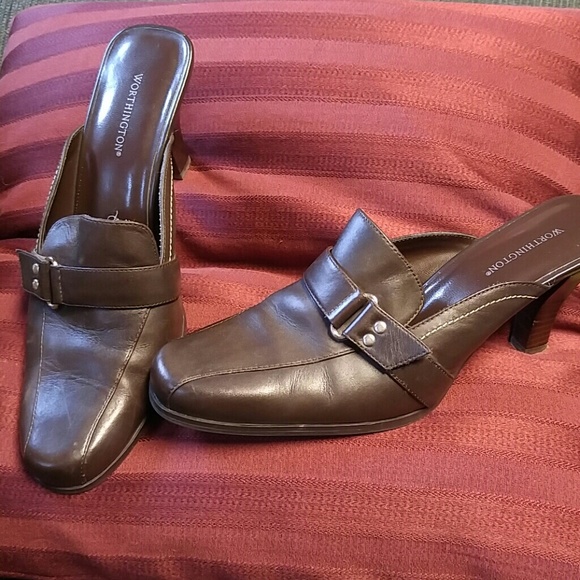 Brown Leather Worthington Business Pumps - Picture 4 of 4