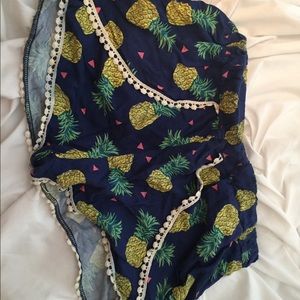 pineapple shorts