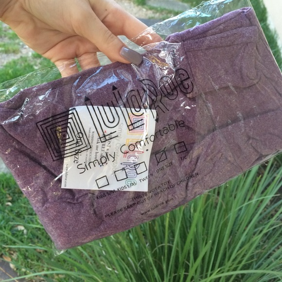 LULAROE 1 SIZE LEGGING💜🎉