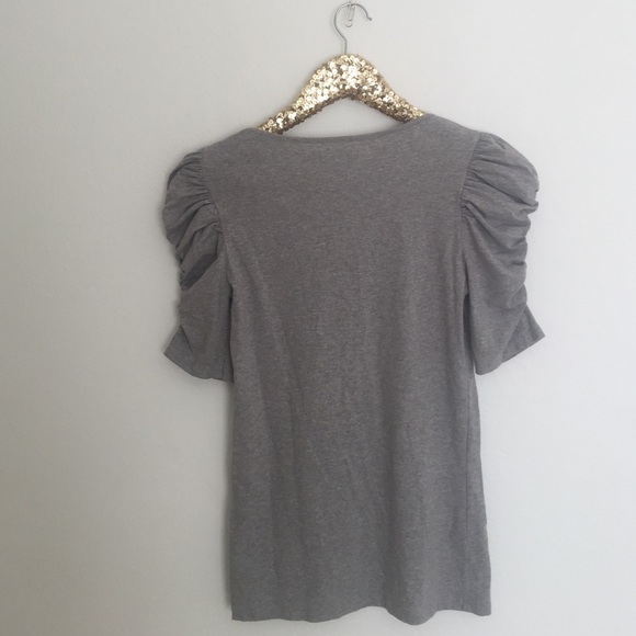 Not so basic t - Picture 2 of 2