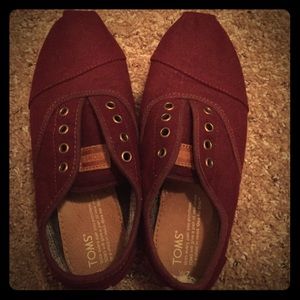 TOMS Burgundy cordones