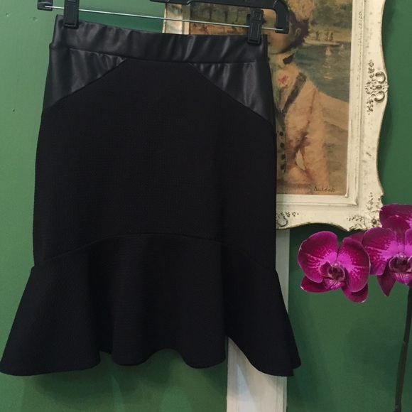 Leather ruffle skirt