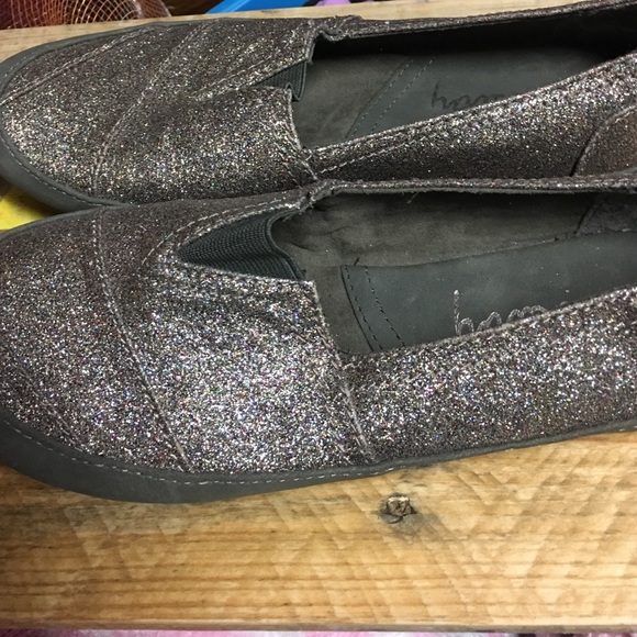 Women's Sam & Libby slip on shoes