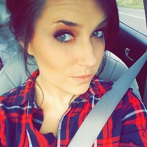 Meet your Posher, Maryjo