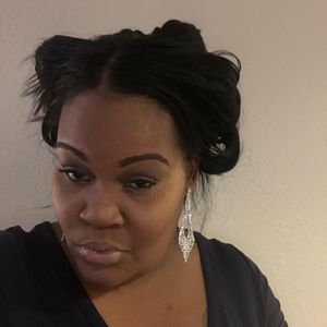 Meet your Posher, Marie