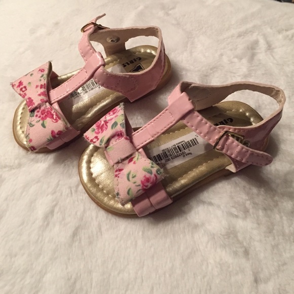 Baby sandals
