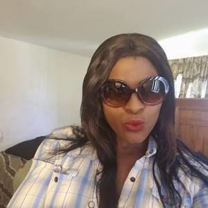 Meet your Posher, Joy