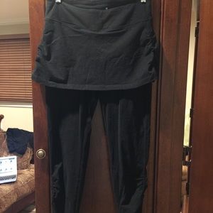 Athleta 2-1 - skirt/pants
