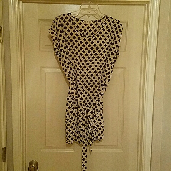 Gorgeous date night or wedding date dress