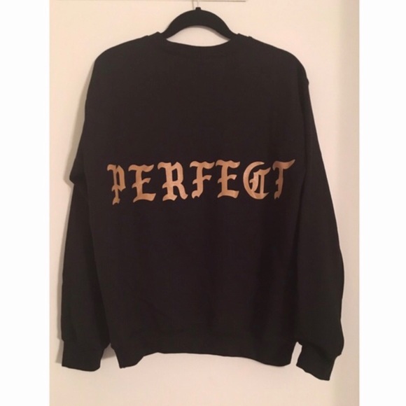 Yeezy Sweaters - PABLO - Detroit / Perfect Black Crewneck