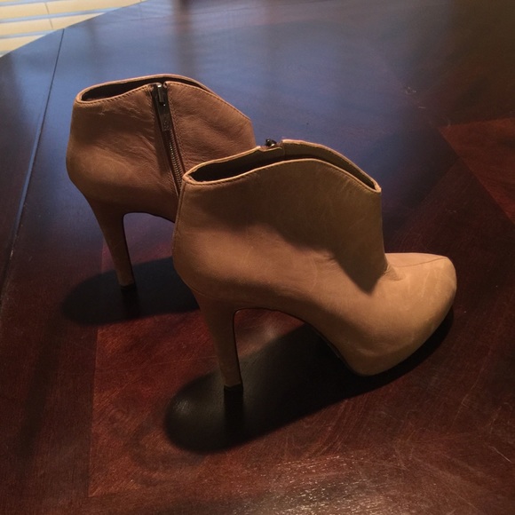 Jessica Simpson heel booties.