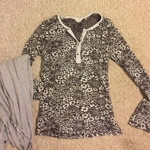 Beautiful True Grit Lace Henley