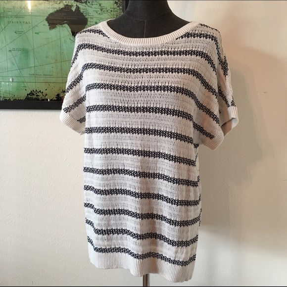 H&M Sweaters - Striped Crew Neck Knit Sweater Tee