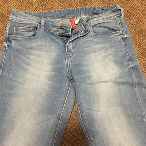 Size 8 Divided H&M light blue skinny jeans