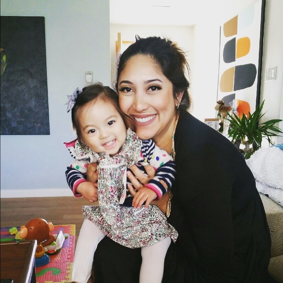 Meet your Posher, Beverly - Picture 2 of 4