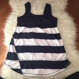 Navy blue stripped Lululemon tank