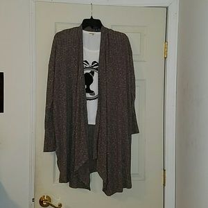 American Eagle Cardigans size XL Brown color.