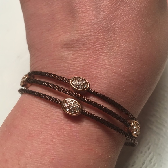 Rose Gold Bracelet - Picture 2 of 4