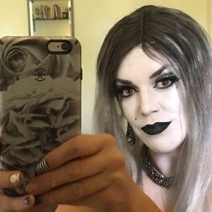 Meet your Posher, Robyn