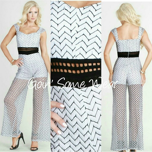 White Black Zig Zag Crochet Waist Women's Size Small Medium Jumpsuit